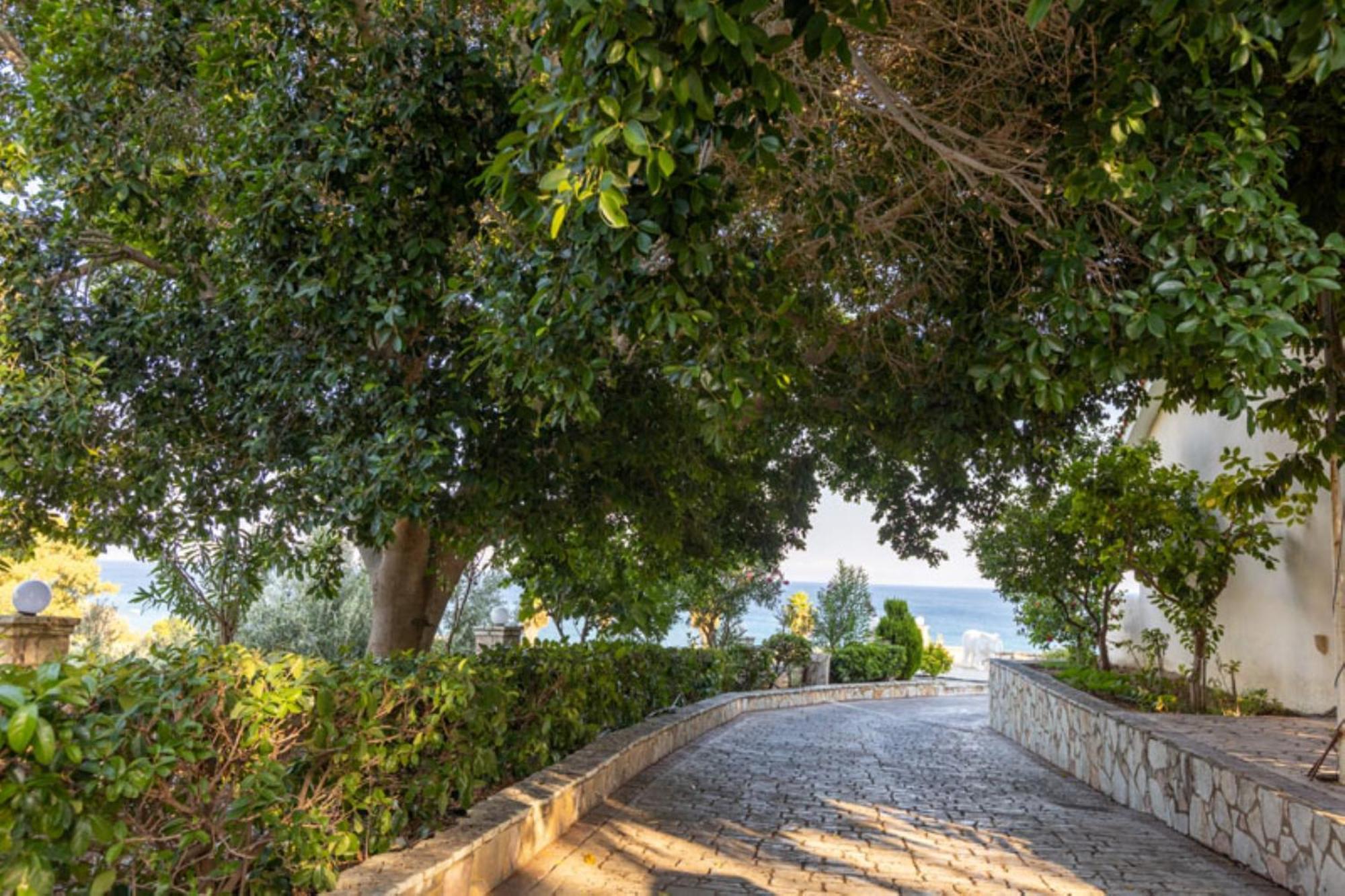 Pansion Koroni L'Antic Hotel Exterior photo