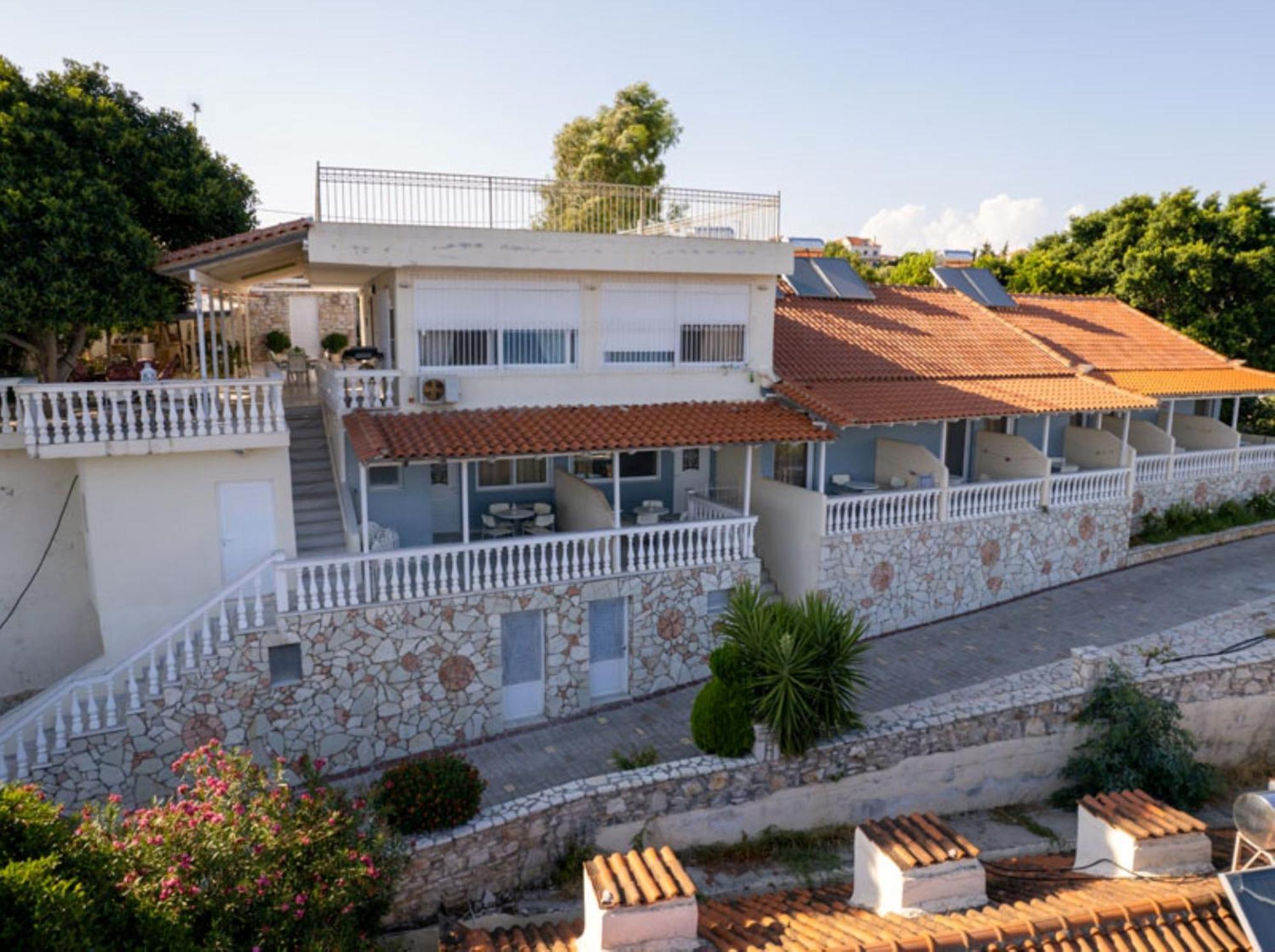 Pansion Koroni L'Antic Hotel Exterior photo